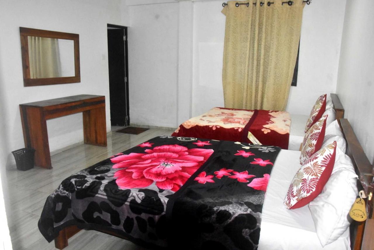 Unique View Nuwaraeliya Hotel Nuwara Eliya Eksteriør billede