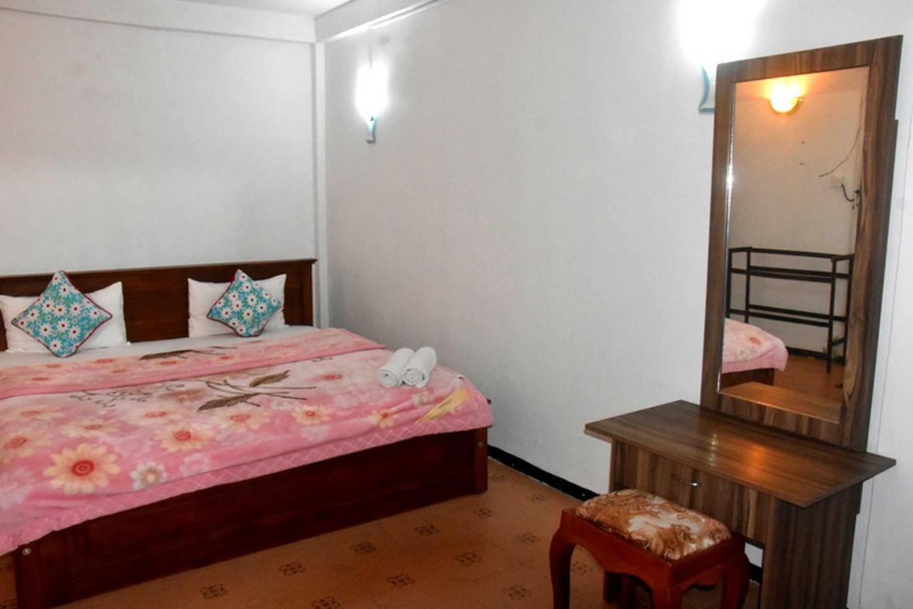 Unique View Nuwaraeliya Hotel Nuwara Eliya Eksteriør billede