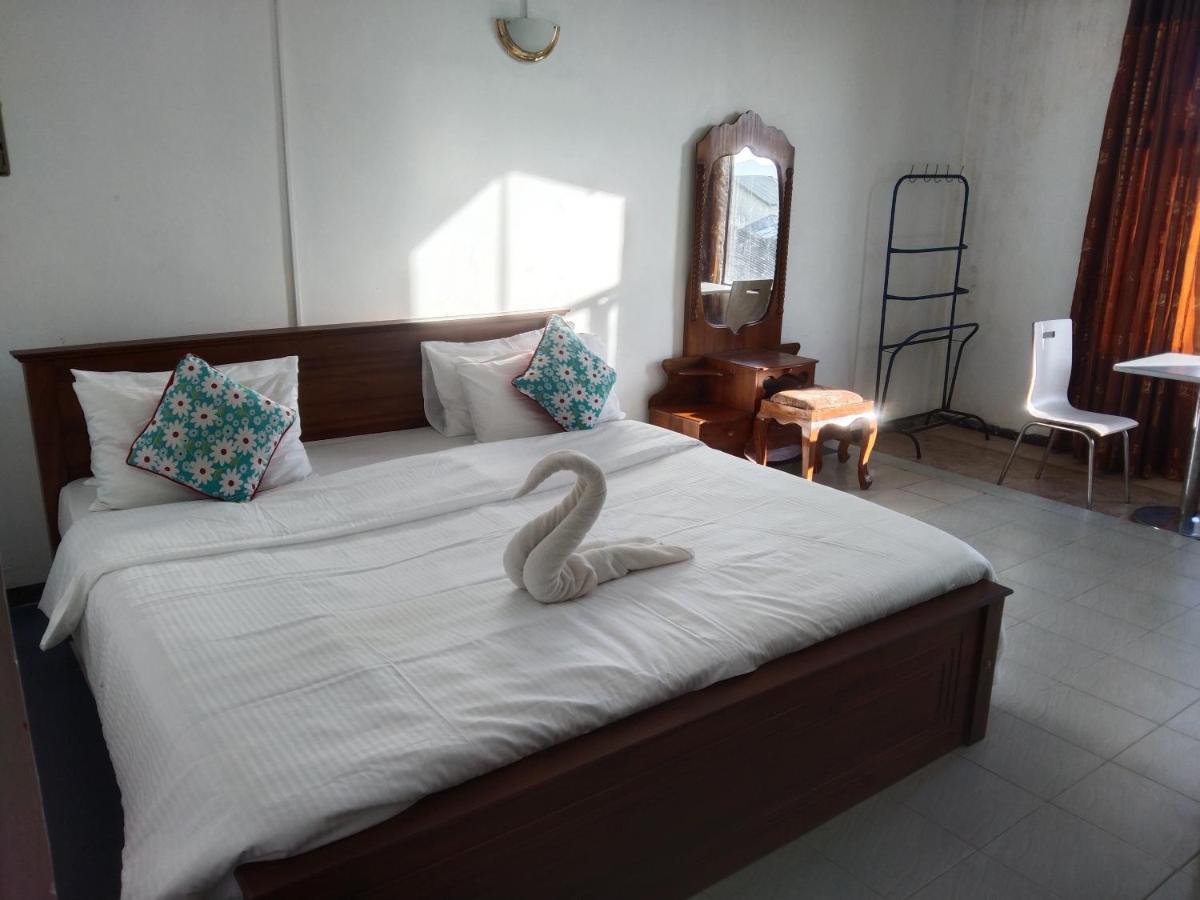 Unique View Nuwaraeliya Hotel Nuwara Eliya Eksteriør billede